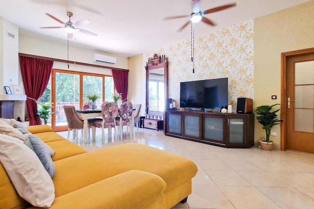 Apartment Kalliope, 200M Sea Kaštela Zewnętrze zdjęcie