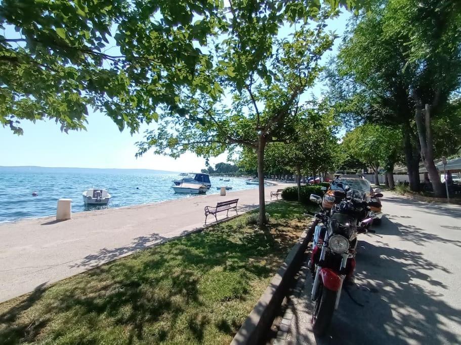 Apartment Kalliope, 200M Sea Kaštela Zewnętrze zdjęcie